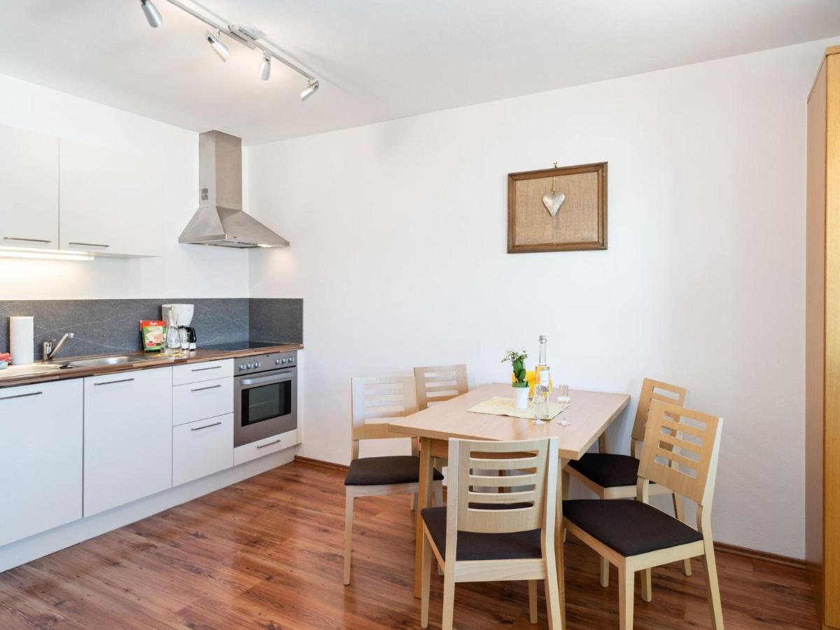 Elegant Apartment In Saalfelden With Balcony Dış mekan fotoğraf
